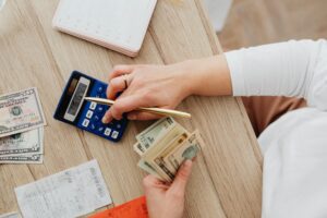 fixed vs. variable annuity